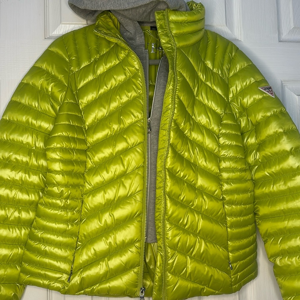 GUESS Women's Hooded Packable Puffer Jacket